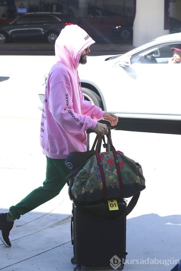 Jared Leto'dan mesaj dolu kıyafet
