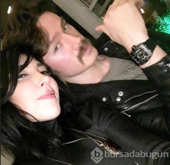 Hande Yener'e Demet Akalın sorulunca...