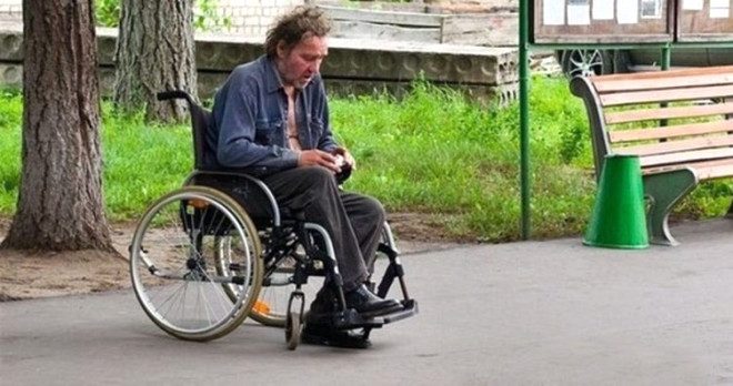 Dilencilerin akıl almaz taktikleri!