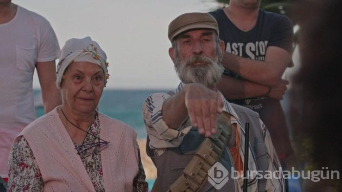Yıllar akıp gitti ama onlar hep aynı...
