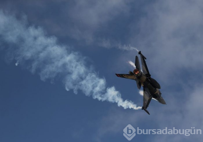 Eskişehir'de gökyüzü renklendi