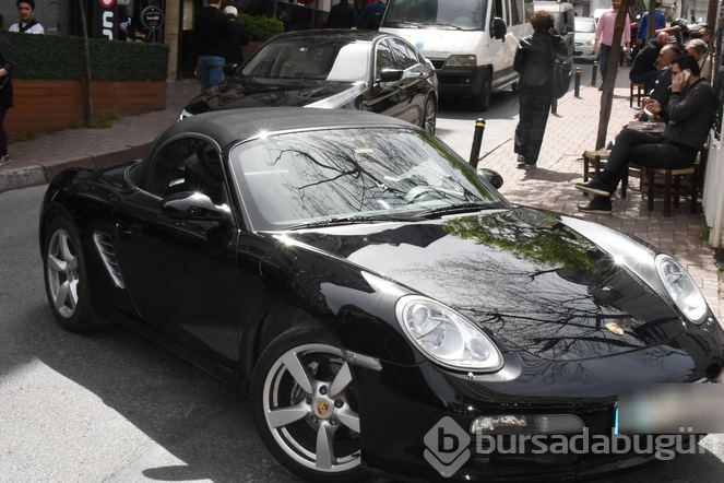 Hakan Çalhanoğlu'nun yeni aracının fiyatı dudak uçuklattı (Ünlülerin otomobilleri)
