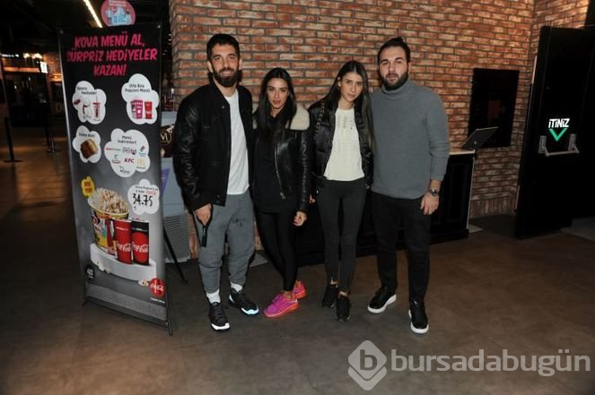Hakan Çalhanoğlu'nun yeni aracının fiyatı dudak uçuklattı (Ünlülerin otomobilleri)
