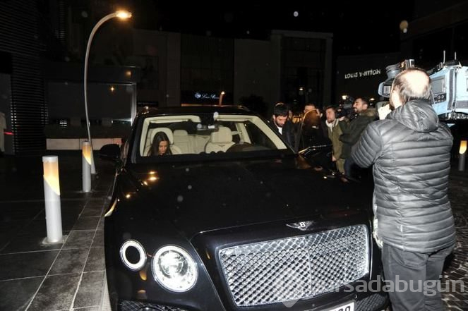 Hakan Çalhanoğlu'nun yeni aracının fiyatı dudak uçuklattı (Ünlülerin otomobilleri)
