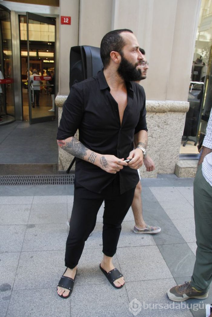 Hakan Çalhanoğlu'nun yeni aracının fiyatı dudak uçuklattı (Ünlülerin otomobilleri)
