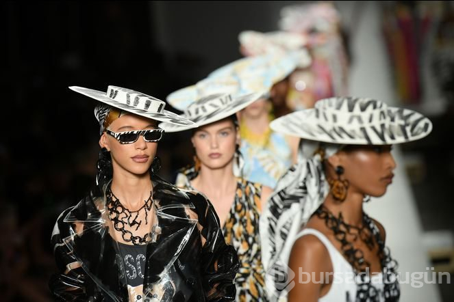 Milan Moda Haftası'nda Gigi Hadid ve Kendall Jenner rüzgarı
