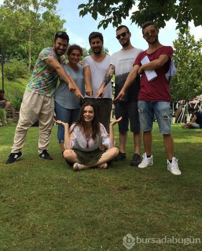 Harvard'lı Ece Hakim'den 'soytarı' diyen kullanıcıya yanıt
