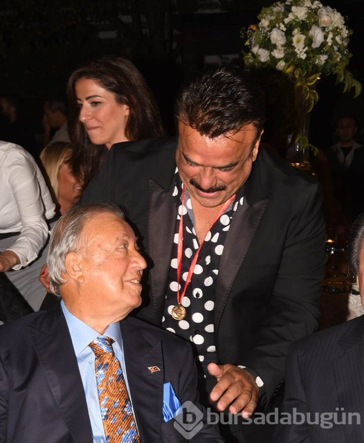 Haşim Bey Hacısüleymanoğlu ile Nisa Aktaş evlendi

