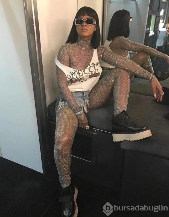 Rihanna'dan Türk hayranlarına jest!
