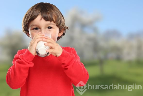 Çocuklara sütü sevdirmenin 9 yolu
