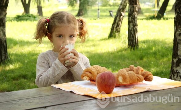 Çocuklara sütü sevdirmenin 9 yolu
