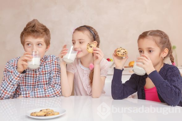 Çocuklara sütü sevdirmenin 9 yolu
