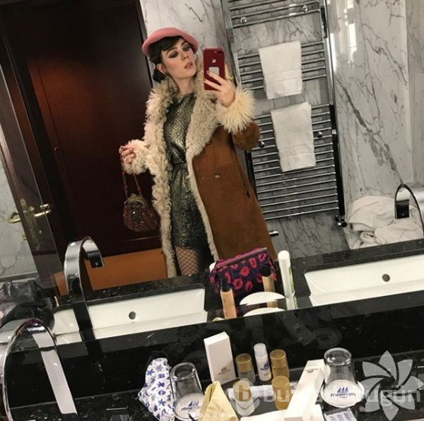 Demet Evgar Instagram'da neler paylaşıyor?
