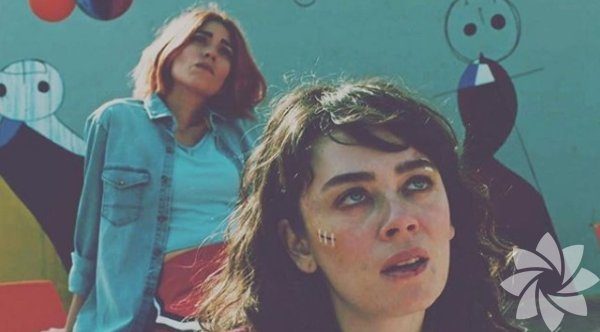 Demet Evgar Instagram'da neler paylaşıyor?

