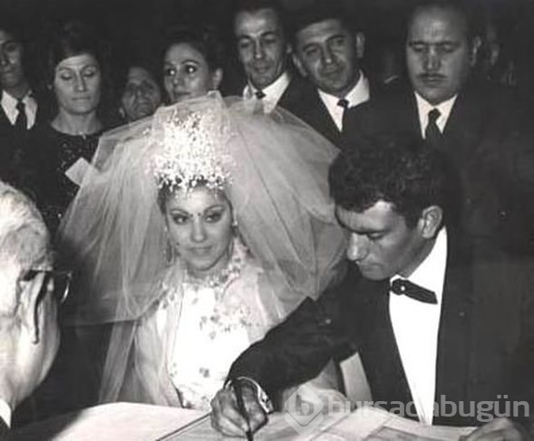 Ünlüler kaç yaşında evlendi?
