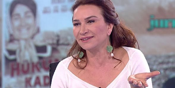 Ünlüler kaç yaşında evlendi?

