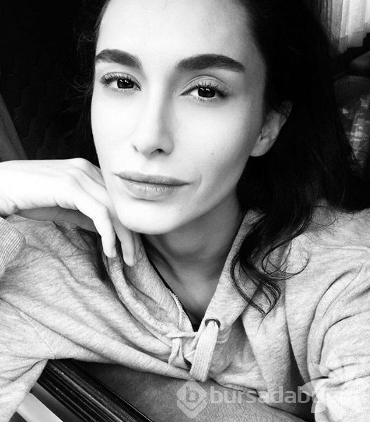 Hande Doğandemir Instagram'da neler paylaşıyor?
