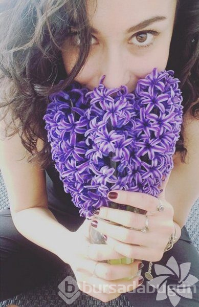 Hande Doğandemir Instagram'da neler paylaşıyor?
