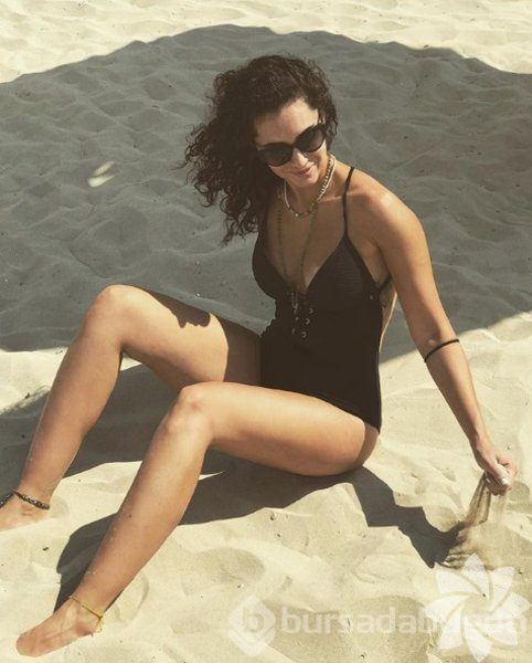 Hande Doğandemir Instagram'da neler paylaşıyor?
