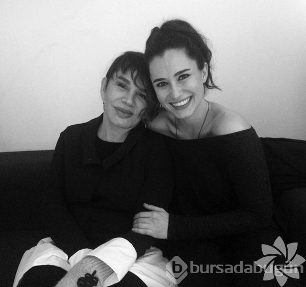 Hande Doğandemir Instagram'da neler paylaşıyor?
