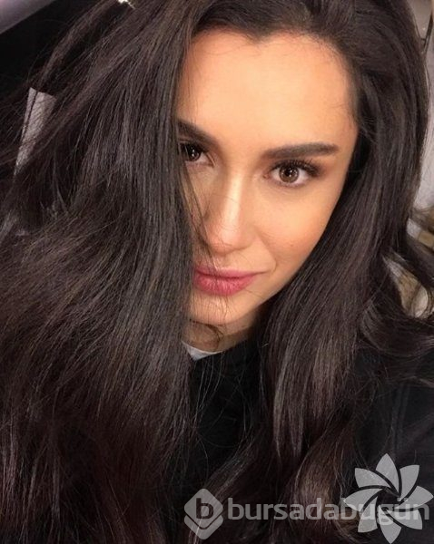 Hande Doğandemir Instagram'da neler paylaşıyor?
