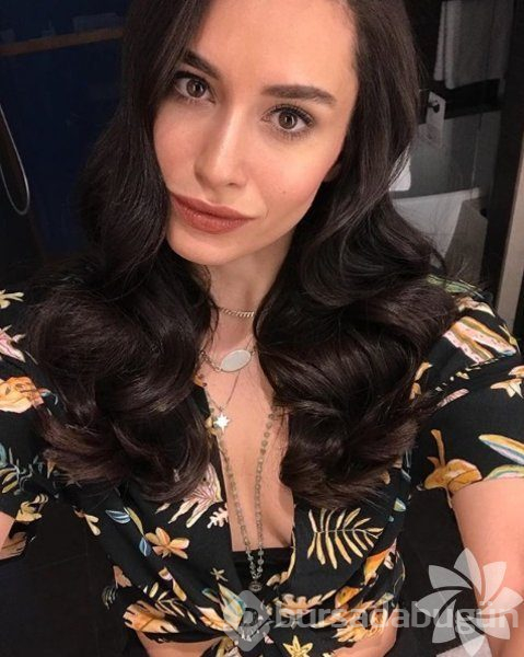 Hande Doğandemir Instagram'da neler paylaşıyor?
