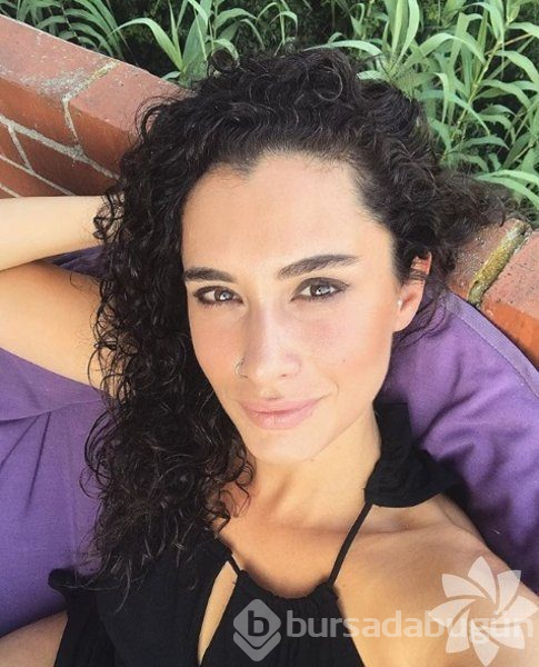 Hande Doğandemir Instagram'da neler paylaşıyor?

