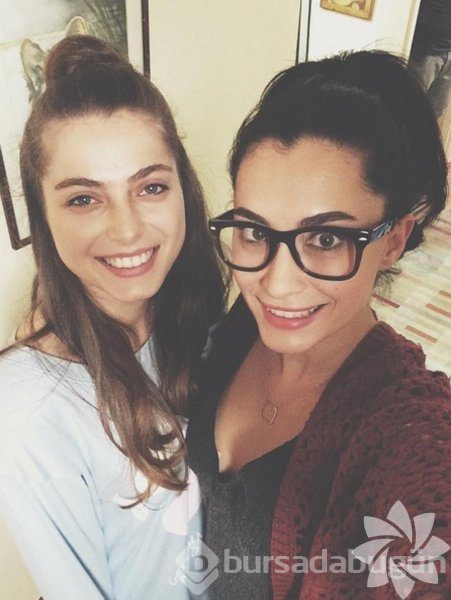 Hande Doğandemir Instagram'da neler paylaşıyor?
