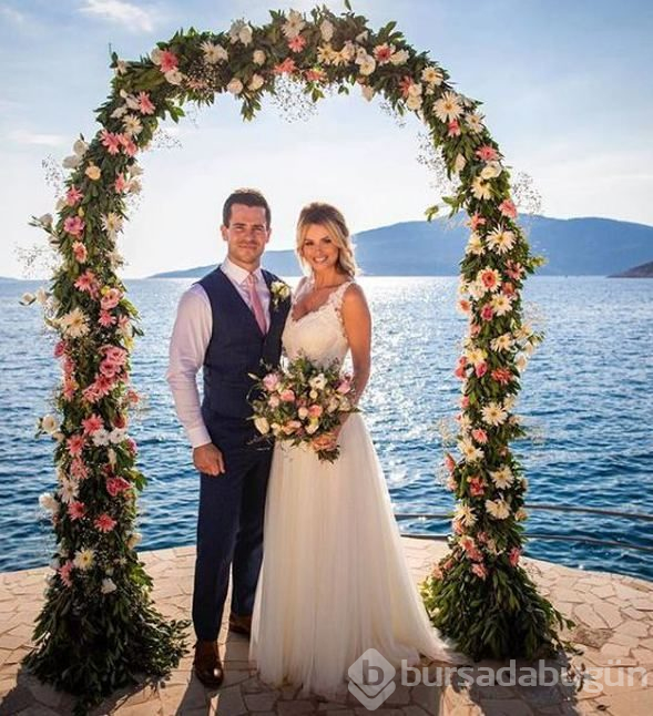 Rhian Sugden balayını da Antalya'da yaptı!
