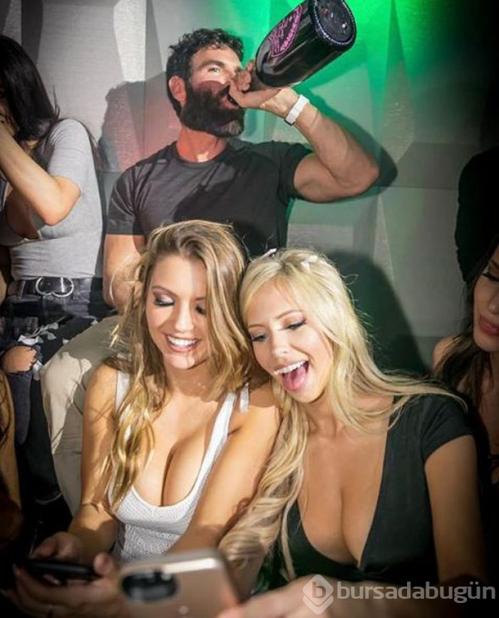 Dan Bilzerian ile rap'çi Tyga partide buluştu!
