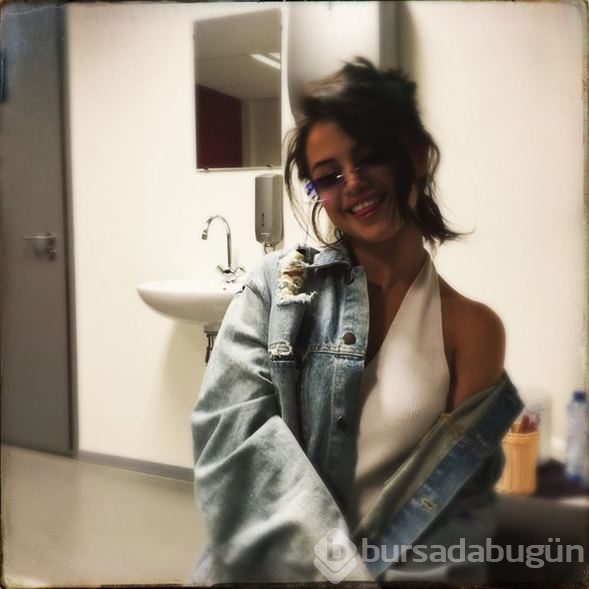 Selena Gomez yine Instagram'a veda etti
