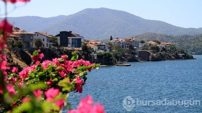 Tarihi kalıntıları ve sessizliğiyle turistlerin ilgi odağı: Şövalye Adası