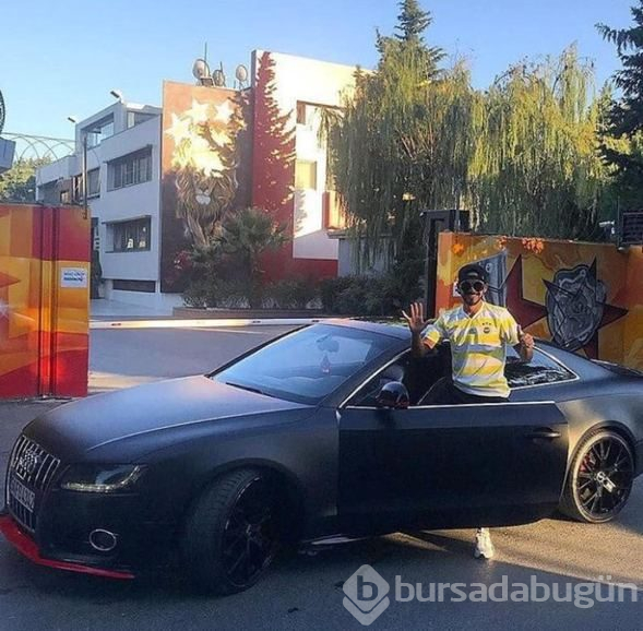 Selin Ciğerci'nin sevgilisi Gökhan Çıra Galatasaray taraftarını kızdırdı!
