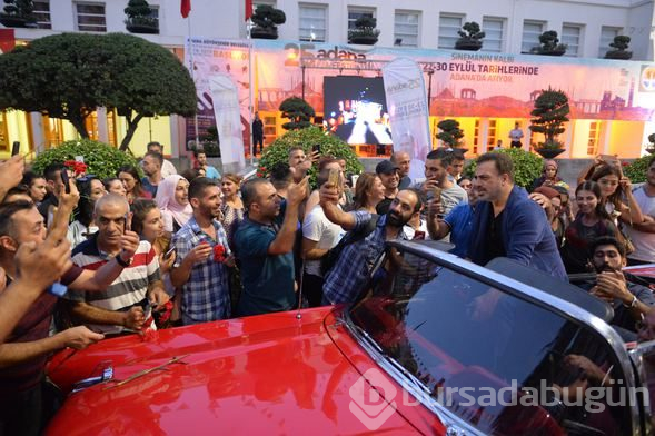 Adana'da 'Sevgi Korteji'
