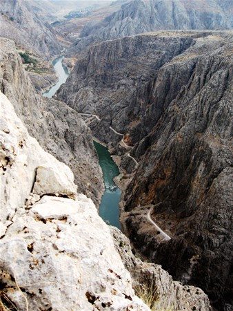 Türkiye`nin en tehlikeli yolları

Türkiye`nin en tehlikeli yolları
