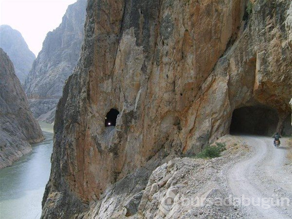 Türkiye`nin en tehlikeli yolları

Türkiye`nin en tehlikeli yolları
