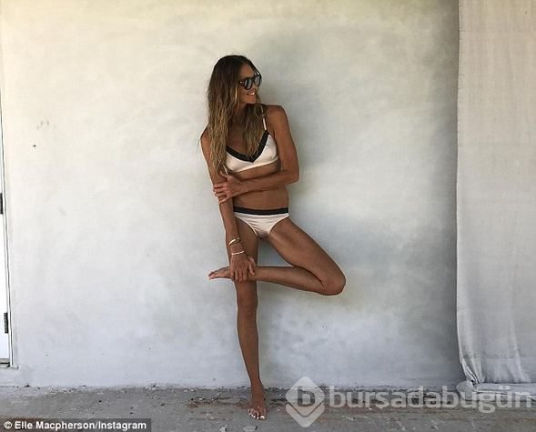 Elle Macpherson makyajsız fotoğrafını paylaştı
