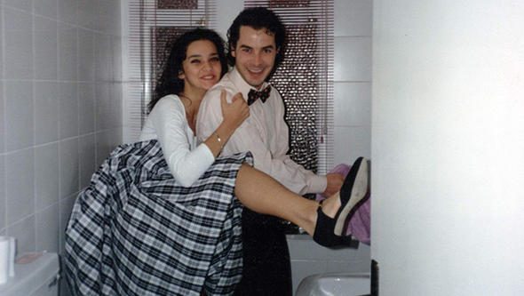 "İlk tanıştığım insandı, ilk cinsel deneyimimi de onunla yaşadım"