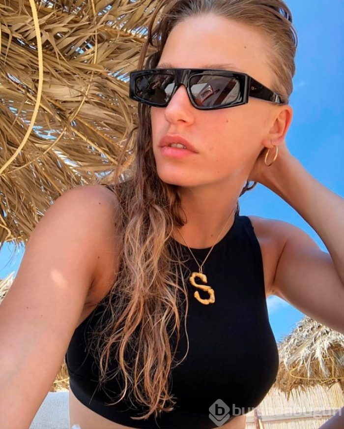 Serenay Sarıkaya: "Onunla yatıp onunla kalkıyorum"
