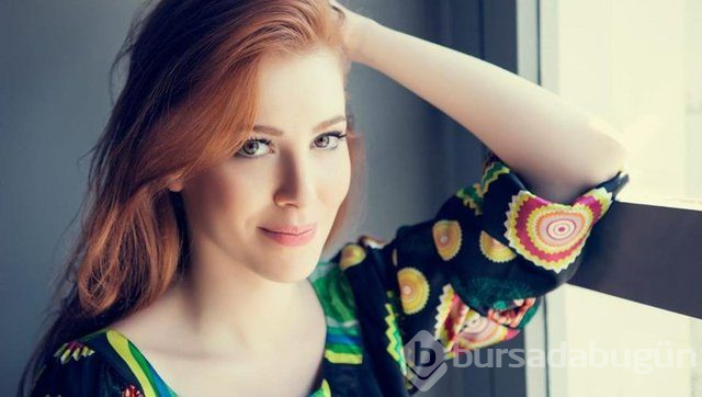 Kıvanç Tatlıtuğ'un yeni partneri Elçin Sangu oldu
