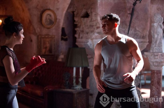 Çağatay Ulusoy'un başrolde olduğu Muhafız'dan (The Protector) yeni kareler