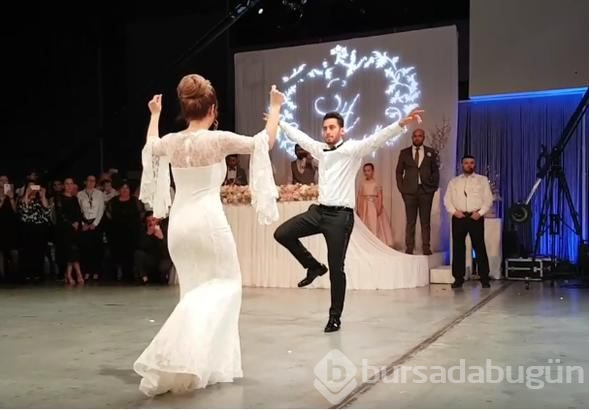 Boşanmak için gün sayan Hakan Çalhanoğlu ve Sinem Gündoğdu'nun bebeklerinin cinsiyeti belli oldu

