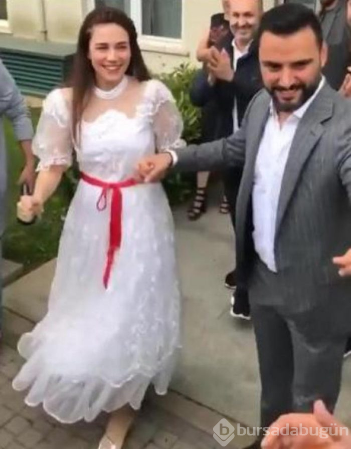 Davul-zurna kıyafeti: Bir düğün üç ayrı gelinlik
