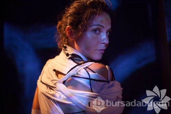 Tülin Özen kimdir?
