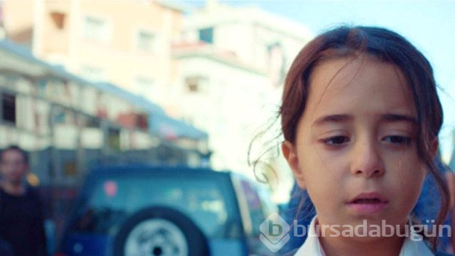 Kızım'ın küçük yıldızı Beren Gökyıldız, doğum gününde sevdiği eşyalarını ihtiyaç sahiplerine bağışladı
