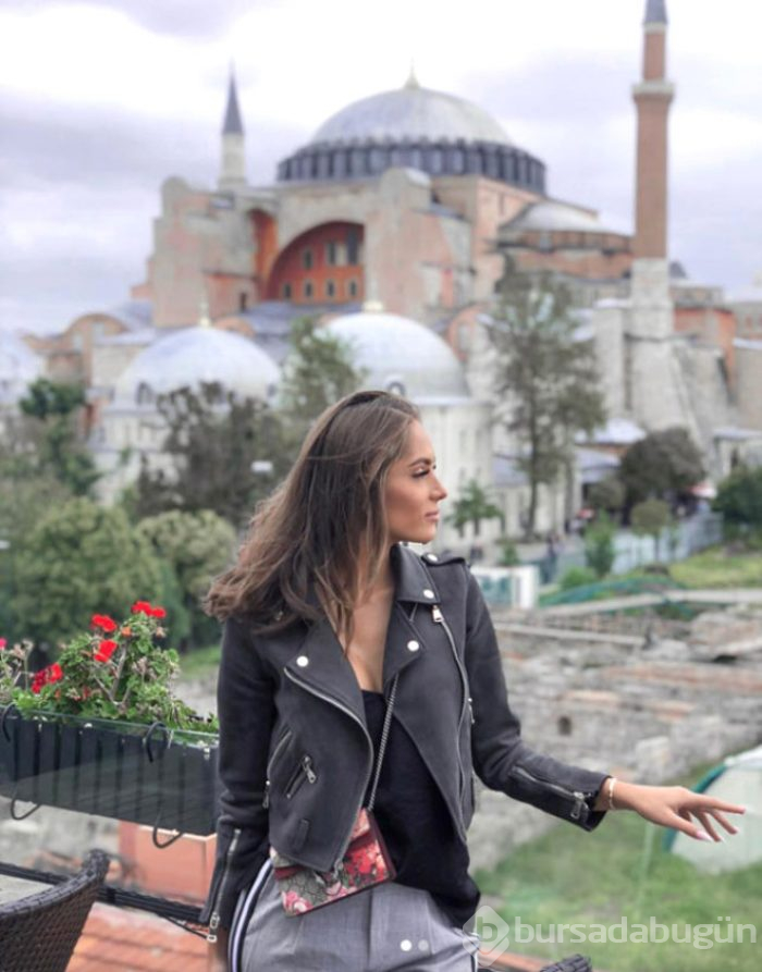 Şimdi Nusret yandı! Restoranın 'Ateşli şov'da ağır yaralanan kadın fenomen çıktı!
