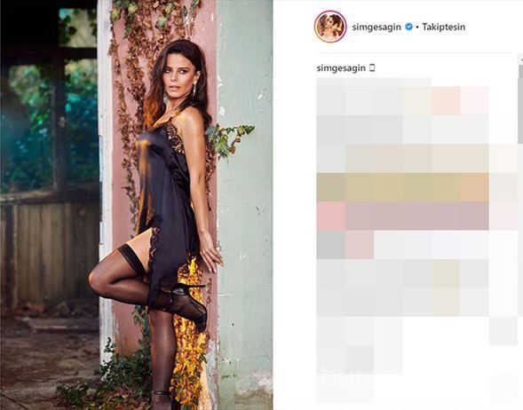 Simge Sağın'dan gecelikli poz
