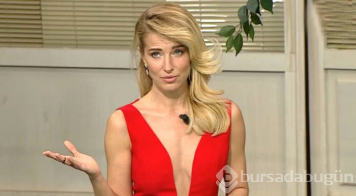 Buse Terim'e bir destek de Burcu Esmersoy'dan...
