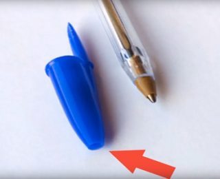 Otomobilinize bindiğinizde fark ettiniz mi? Dikkatlice bakın, çok az kişi biliyor!
