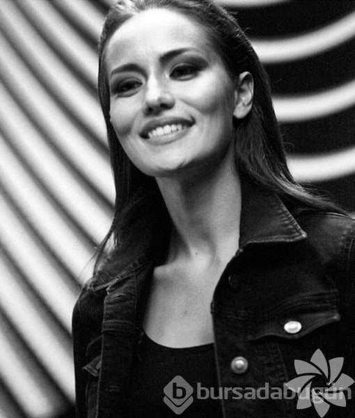 Fahriye Evcen Instagram'da neler paylaşıyor?
